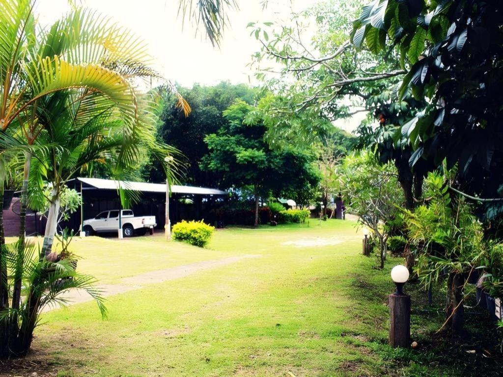Umphangburiresort Ngoại thất bức ảnh