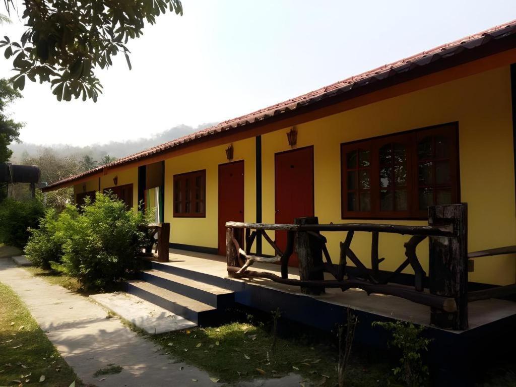 Umphangburiresort Ngoại thất bức ảnh
