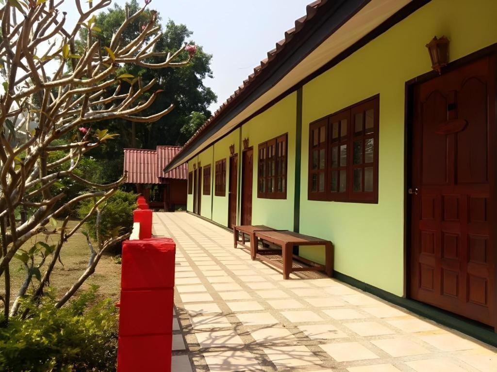 Umphangburiresort Ngoại thất bức ảnh