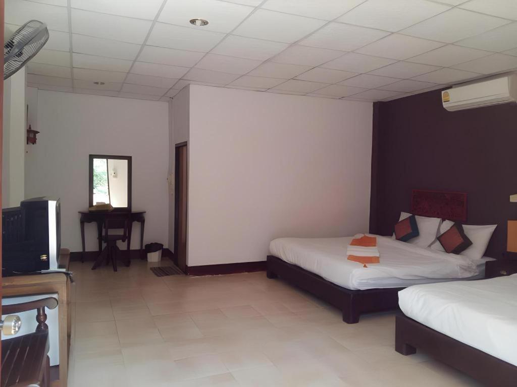 Umphangburiresort Ngoại thất bức ảnh