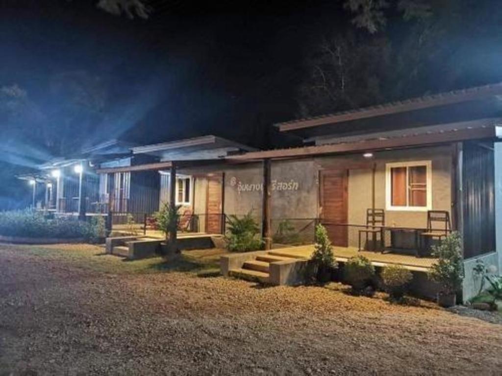 Umphangburiresort Ngoại thất bức ảnh